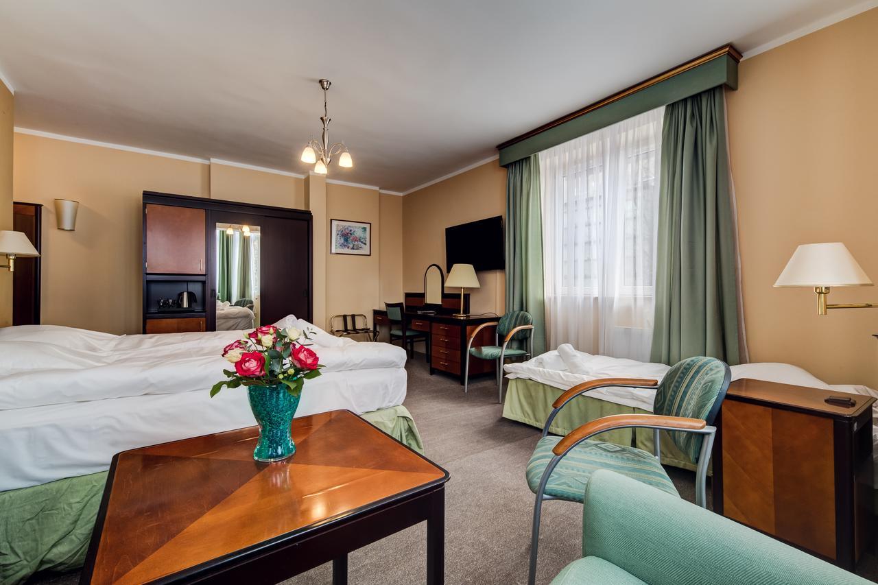 Plaza Bed & Breakfast
