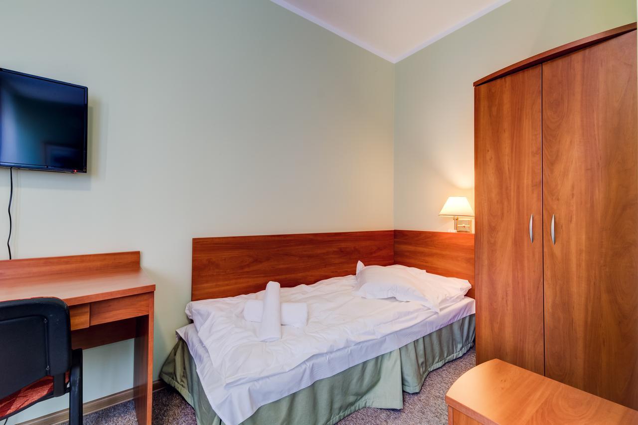 Plaza Bed & Breakfast 3*